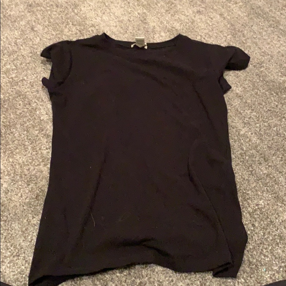 black shirt